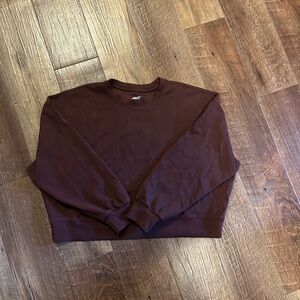 Avia Women’s Maroon Cropped Crewneck